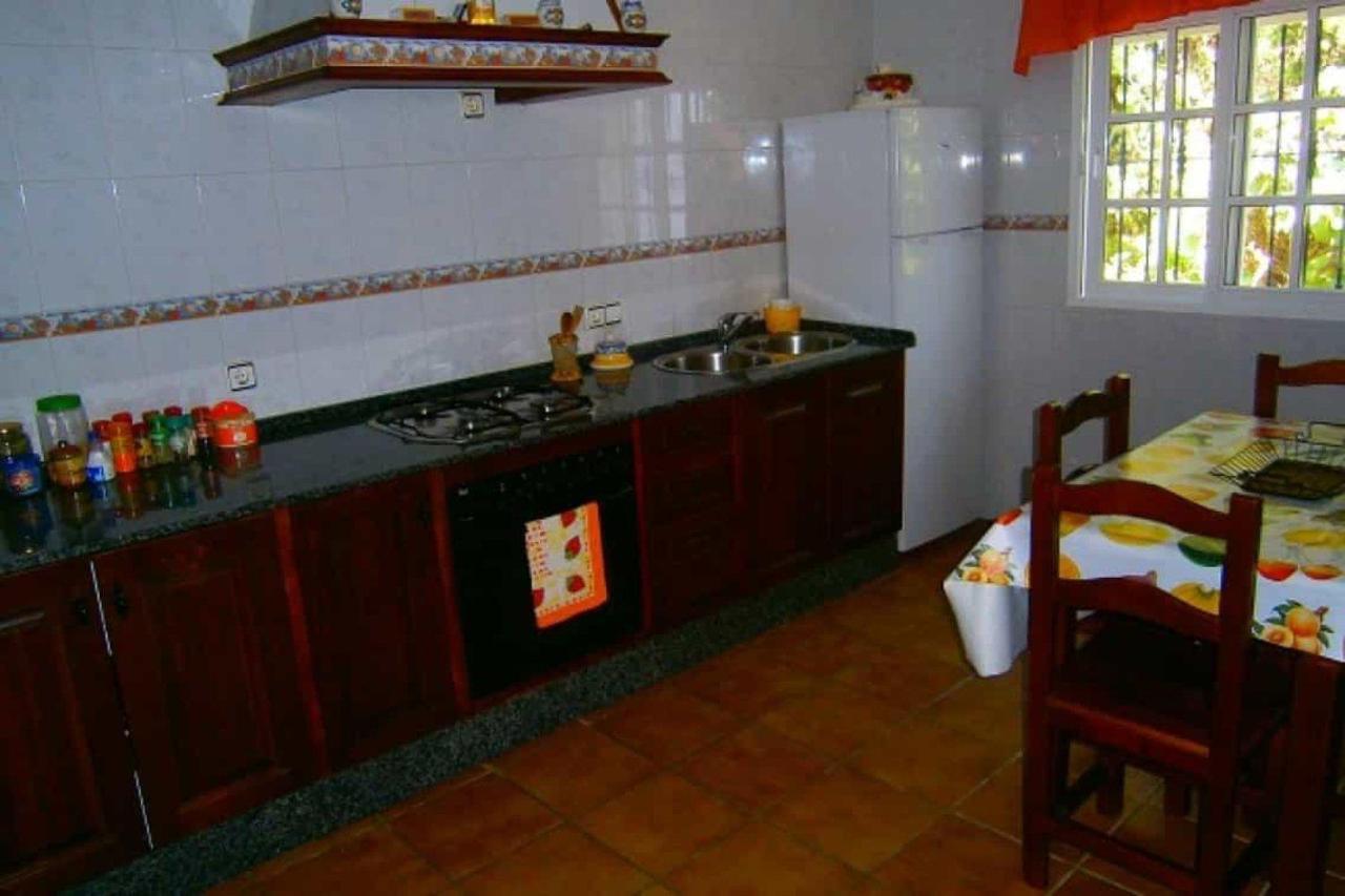 Chalet Pilahito โกนิล เด ลาฟรอนเตรา ภายนอก รูปภาพ
