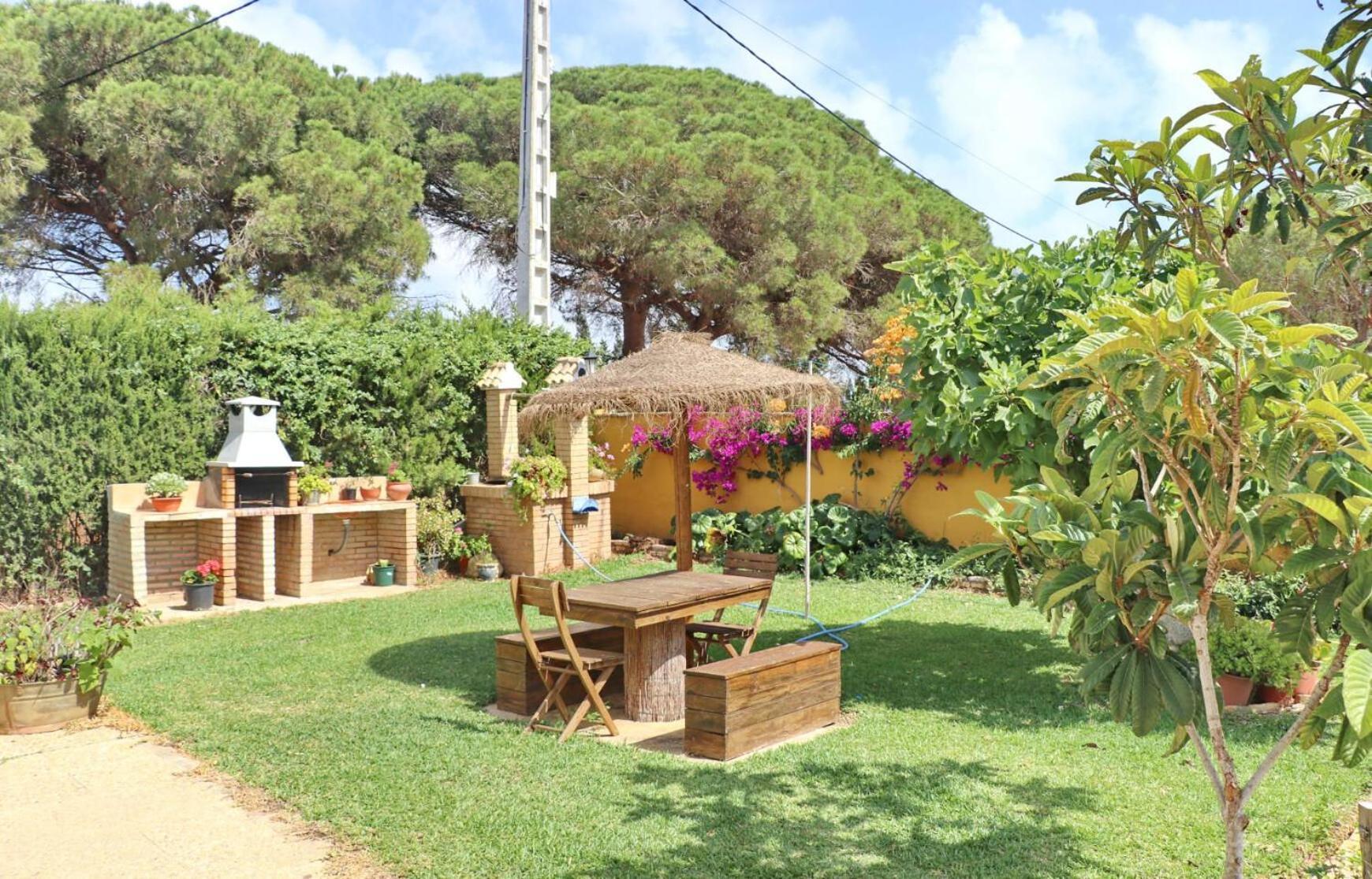 Chalet Pilahito โกนิล เด ลาฟรอนเตรา ภายนอก รูปภาพ