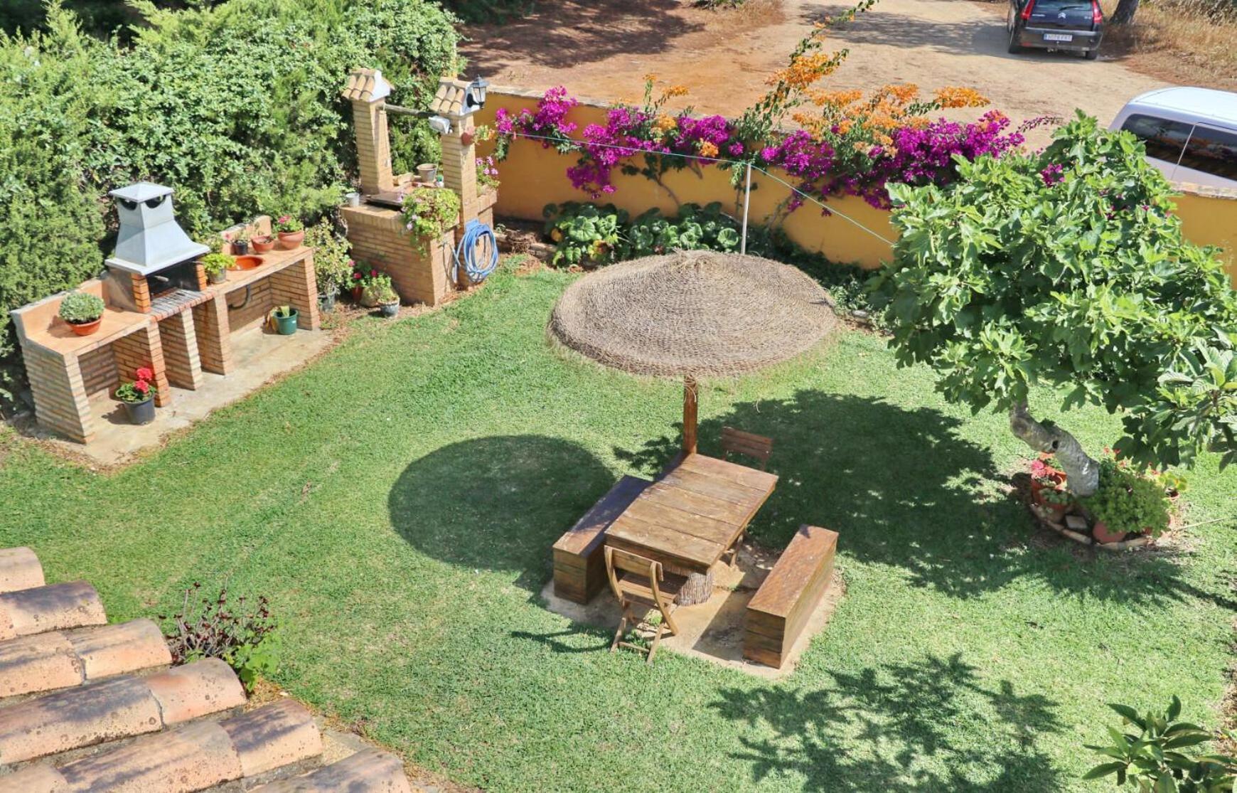 Chalet Pilahito โกนิล เด ลาฟรอนเตรา ภายนอก รูปภาพ